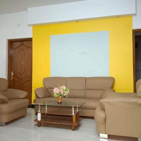 Savi'S Home Stay Udagamandalam Exterior photo