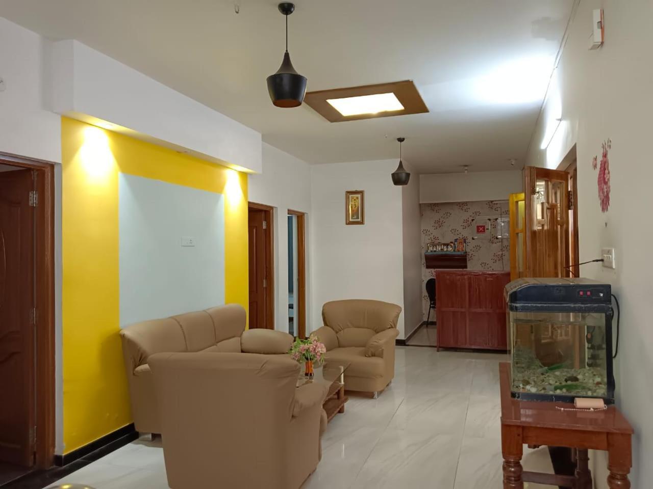Savi'S Home Stay Udagamandalam Exterior photo