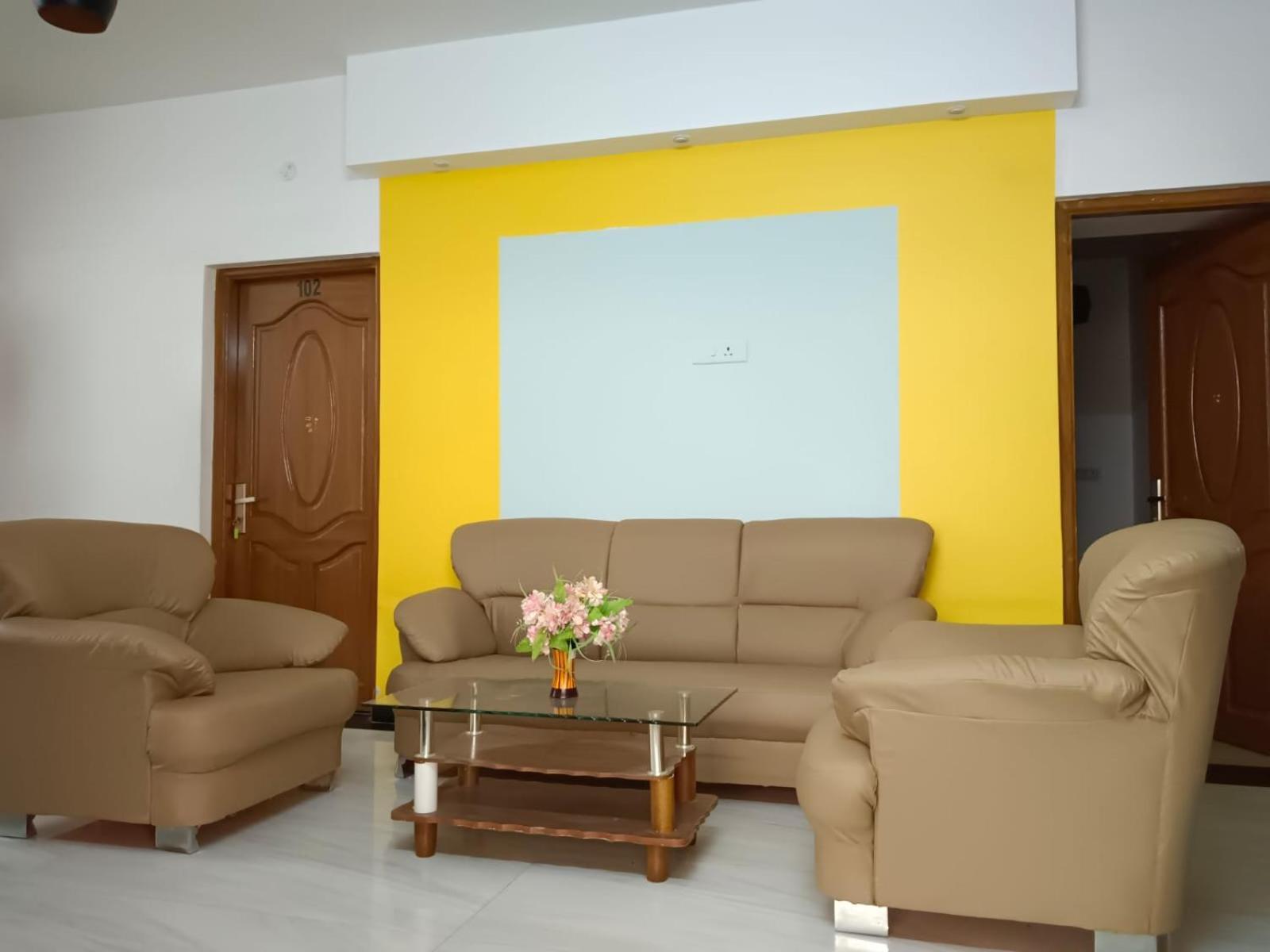 Savi'S Home Stay Udagamandalam Exterior photo